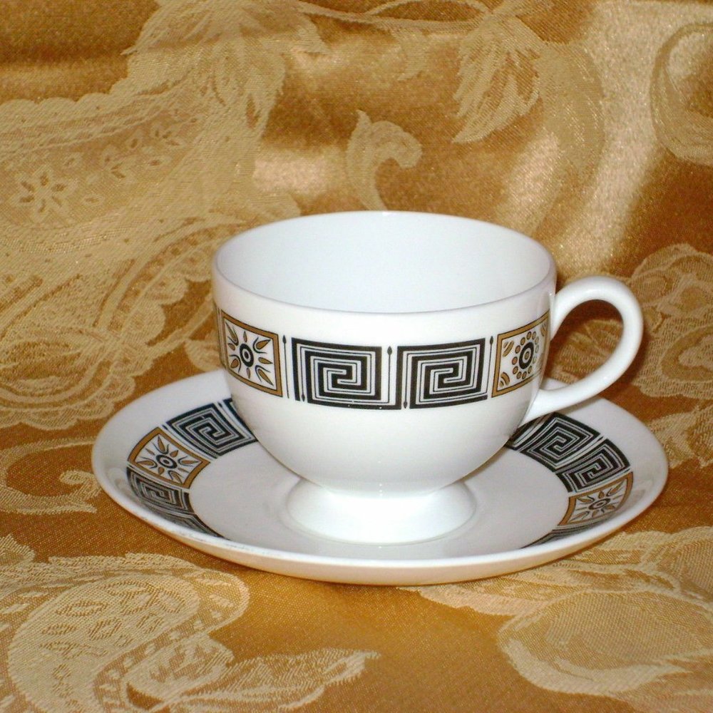 Wedgwood Bone China Asia Cup & Saucer Black Gold Geometric R4288 England Vintage